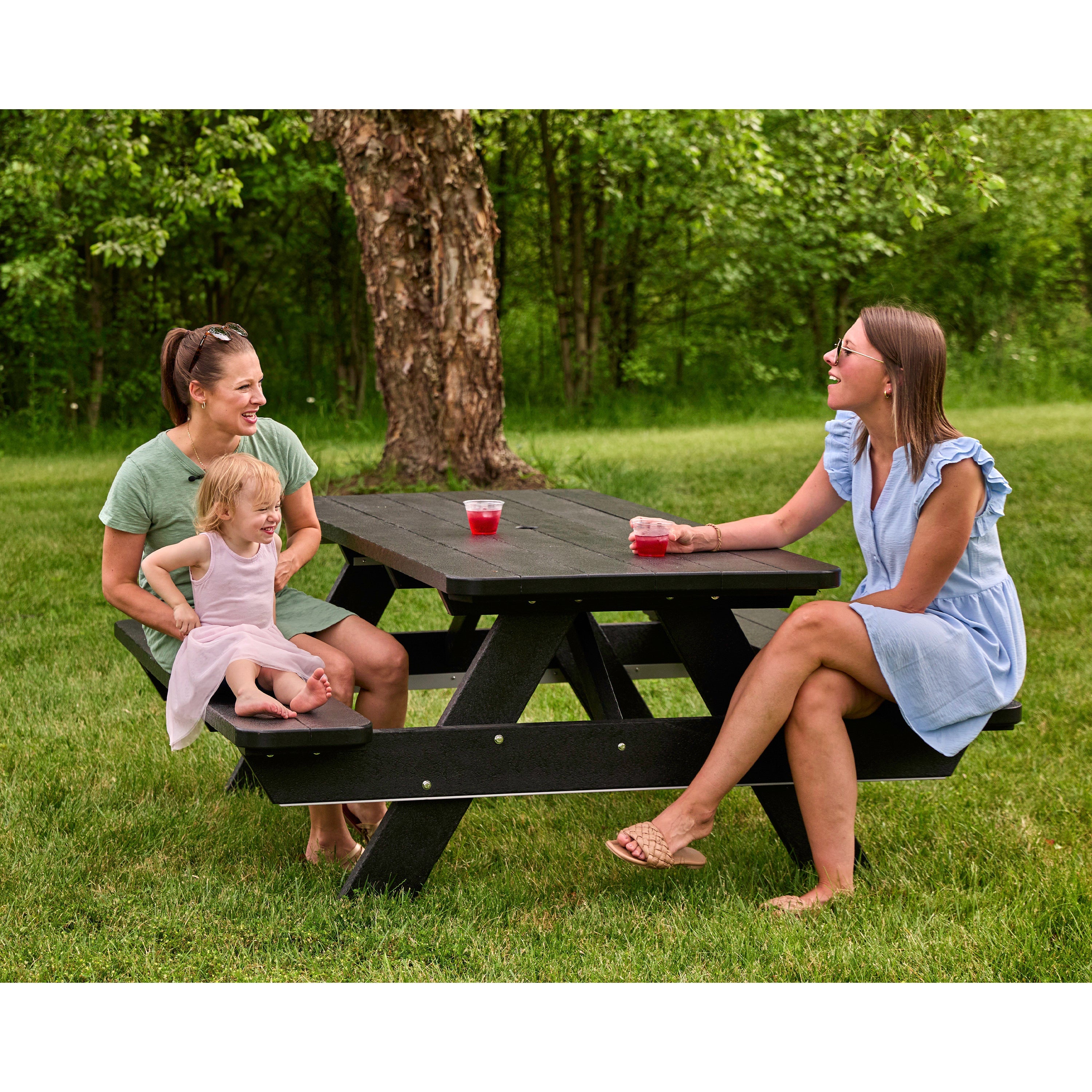 Park 72 Picnic Table